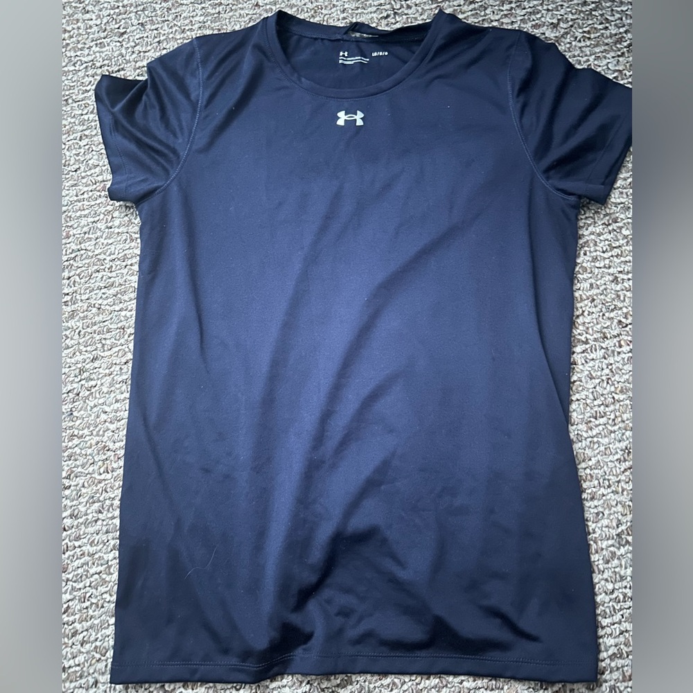 Under armour t shirt